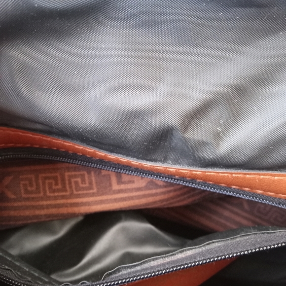 Shoulder bag - Picture 9 of 15